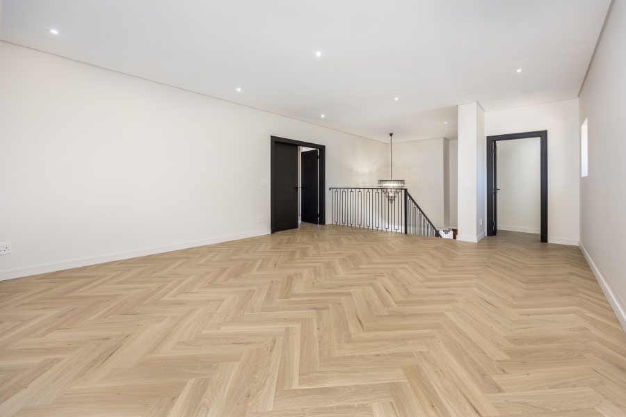 4 Bedroom Property for Sale in Vierlanden Western Cape